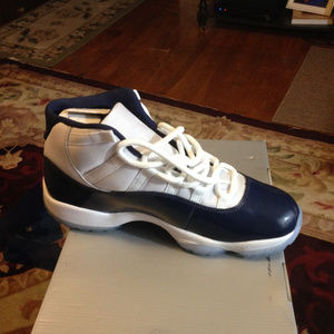 Air Jordan 11 Retro Sneakers